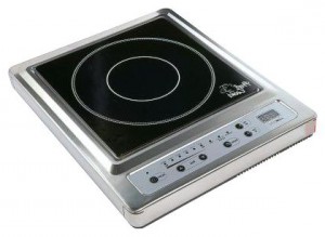 Кухненската Печка Clatronic EKI 3005 снимка