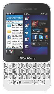 Mobilní telefon BlackBerry Q5 Fotografie