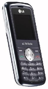 携帯電話 LG KP105 写真