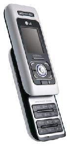 携帯電話 LG M6100 写真
