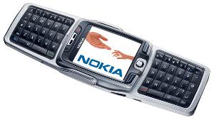 Mobiiltelefon Nokia E70 foto