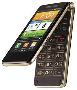 携帯電話 Samsung Galaxy Golden GT-I9235 写真