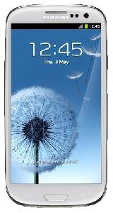 移动电话 Samsung Galaxy S III GT-I9300 64Gb 照片