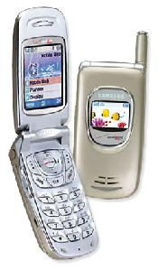 携帯電話 Samsung SCH-A530 写真
