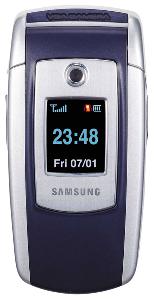 Komórka Samsung SGH-E700 Fotografia