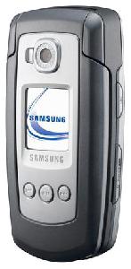 携帯電話 Samsung SGH-E770 写真