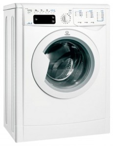 洗濯機 Indesit IWSE 71251 写真