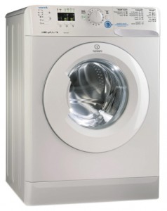Máquina de lavar Indesit XWSA 70851 W Foto