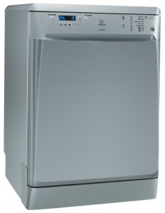 食器洗い機 Indesit DFP 573 NX 写真