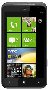 携帯電話 HTC Titan 写真