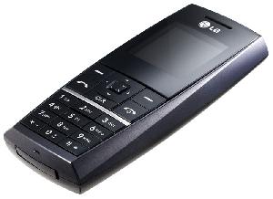 携帯電話 LG KG130 写真