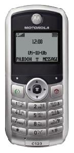 Mobiiltelefon Motorola C123 foto