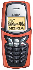 携帯電話 Nokia 5210 写真