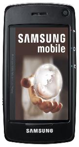 Telefon mobil Samsung SGH-F520 fotografie