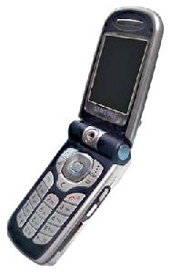携帯電話 Samsung SGH-i250 写真