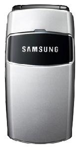携帯電話 Samsung SGH-X200 写真