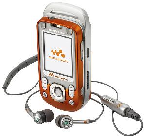 Téléphone portable Sony Ericsson W550i Photo