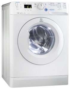 Máquina de lavar Indesit XWA 71451 W Foto