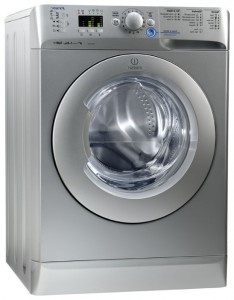 çamaşır makinesi Indesit XWA 81682 X S fotoğraf