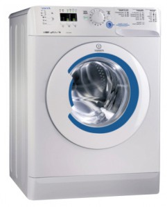 çamaşır makinesi Indesit XWSA 71051 XWWBB fotoğraf